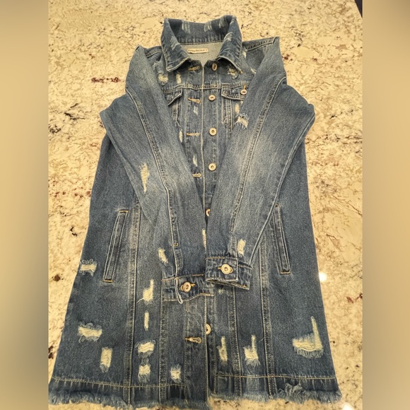 Distressed Long denim jacket - Picture 7 of 14